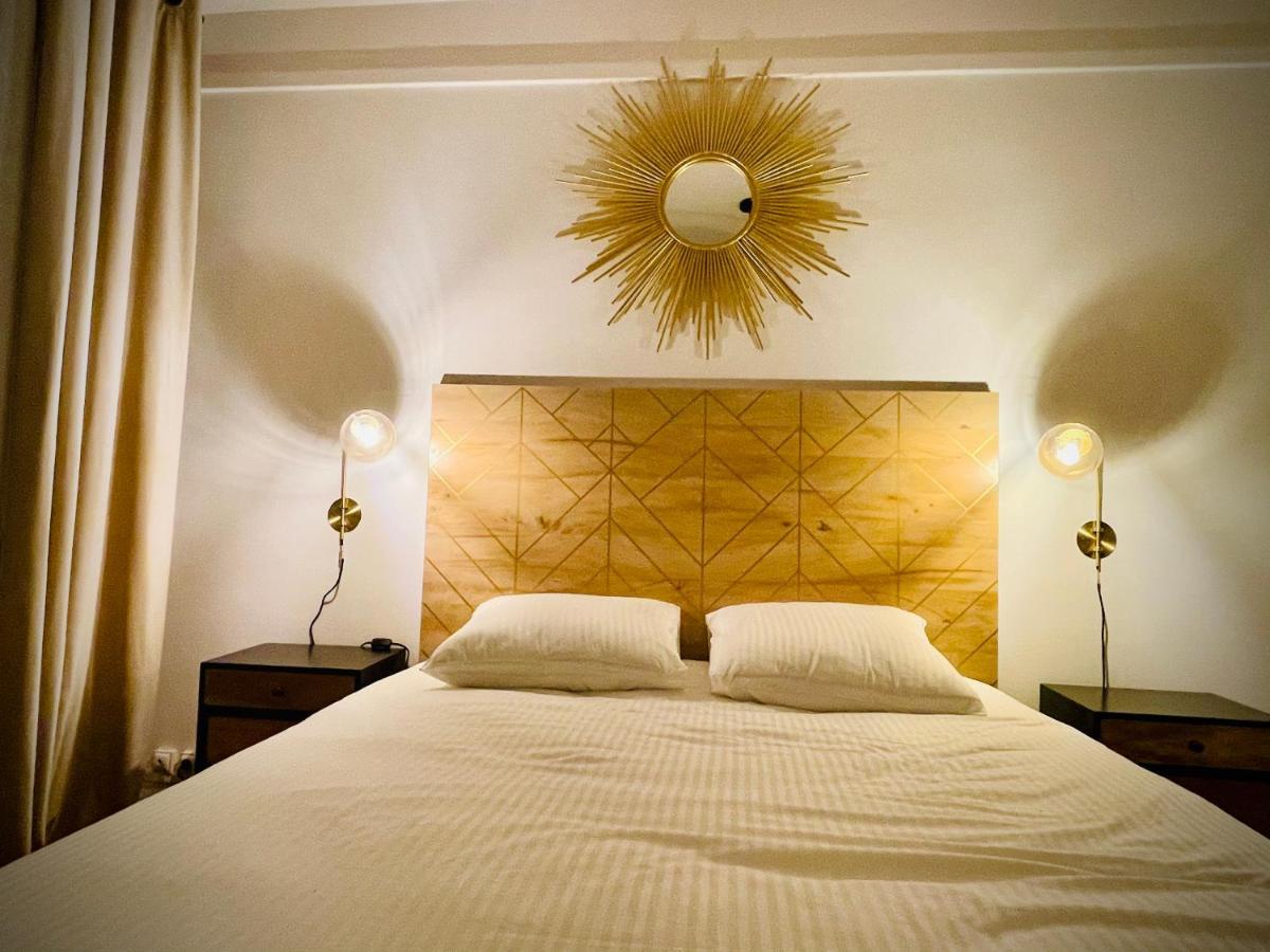 Suites Mana - Le Manaloft, Chic Et Moderne Avec Salle Privee De Fitness En Plein Centre-Ville De Rethel Bagian luar foto