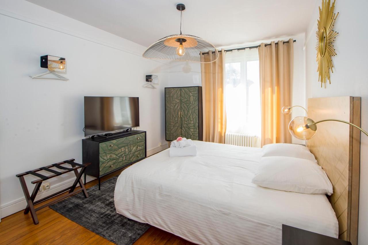 Suites Mana - Le Manaloft, Chic Et Moderne Avec Salle Privee De Fitness En Plein Centre-Ville De Rethel Bagian luar foto